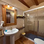 Paraje El Serbal Lodge *
